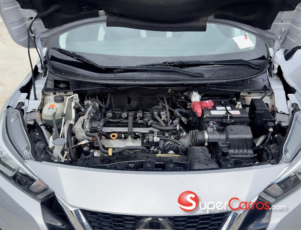 2021 Nissan Versa SV — foto 10 / 10