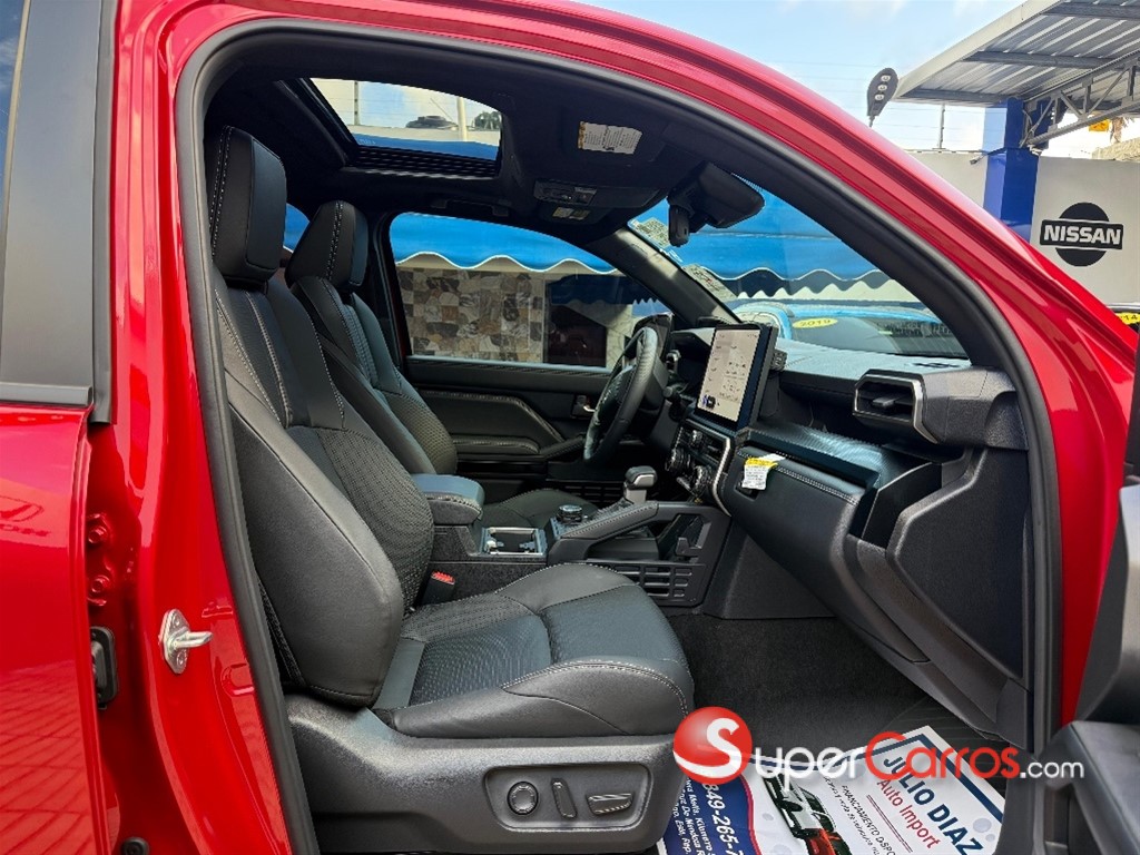2025 Toyota 4 Runner Limited — foto 6 / 9