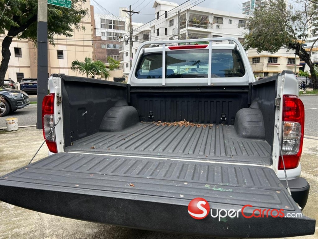 2024 Nissan Frontier S — foto 10 / 10