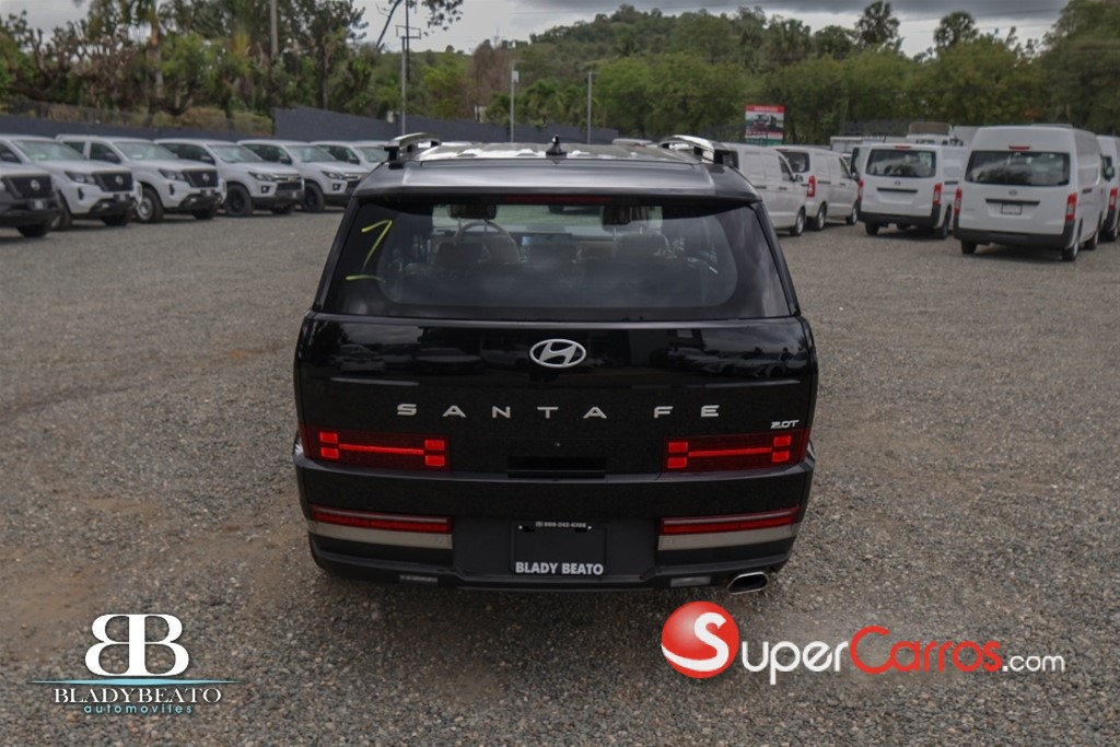 2026 Hyundai Santa Fe — foto 11 / 12