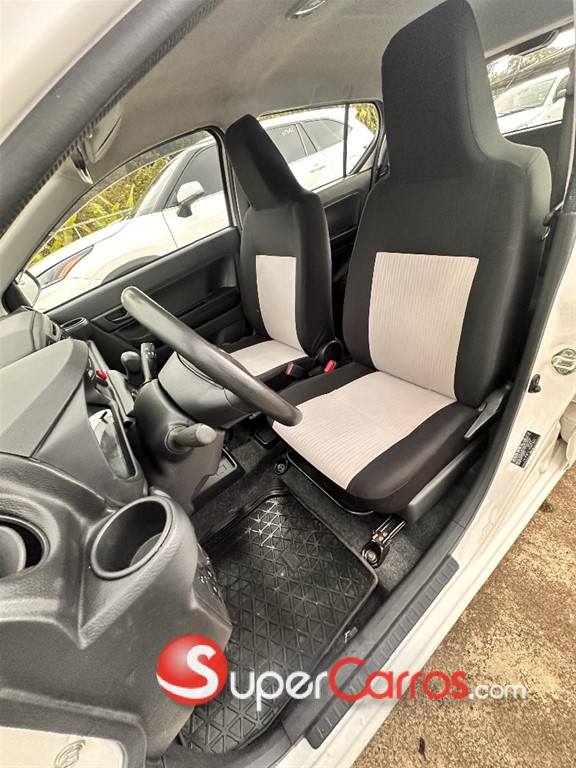 2021 Toyota Pixis — foto 7 / 9