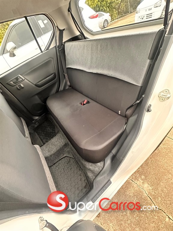 2021 Toyota Pixis — foto 8 / 9