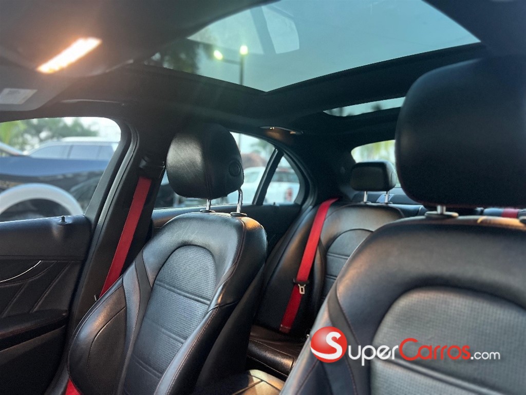 2016 Mercedes-Benz Clase C 450 AMG — foto 8 / 11