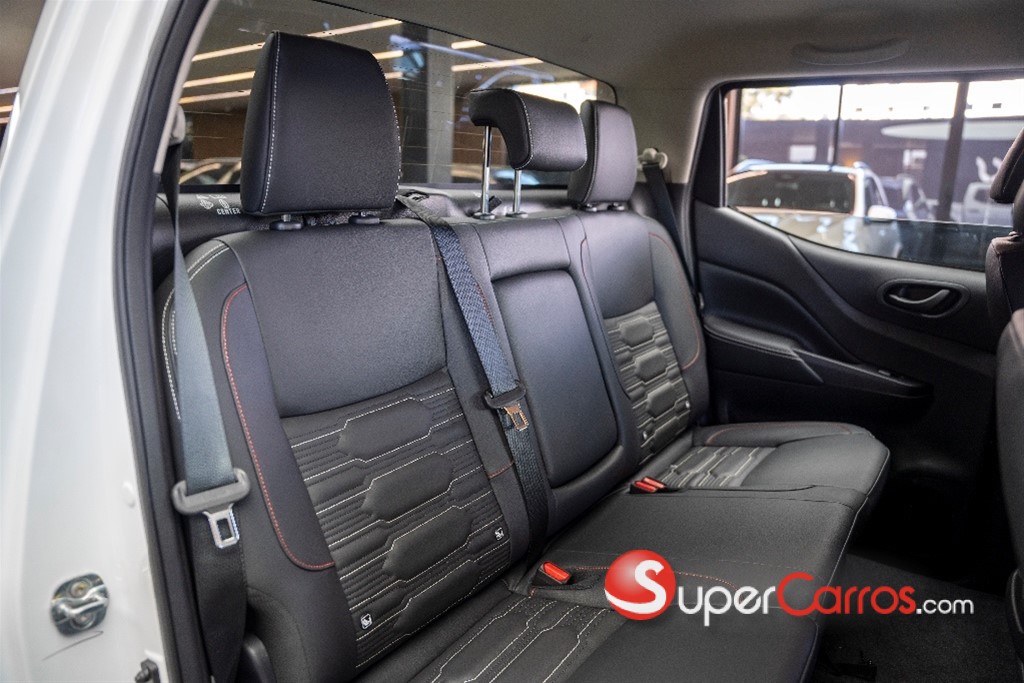 2026 Nissan Frontier Pro-4X — foto 5 / 11