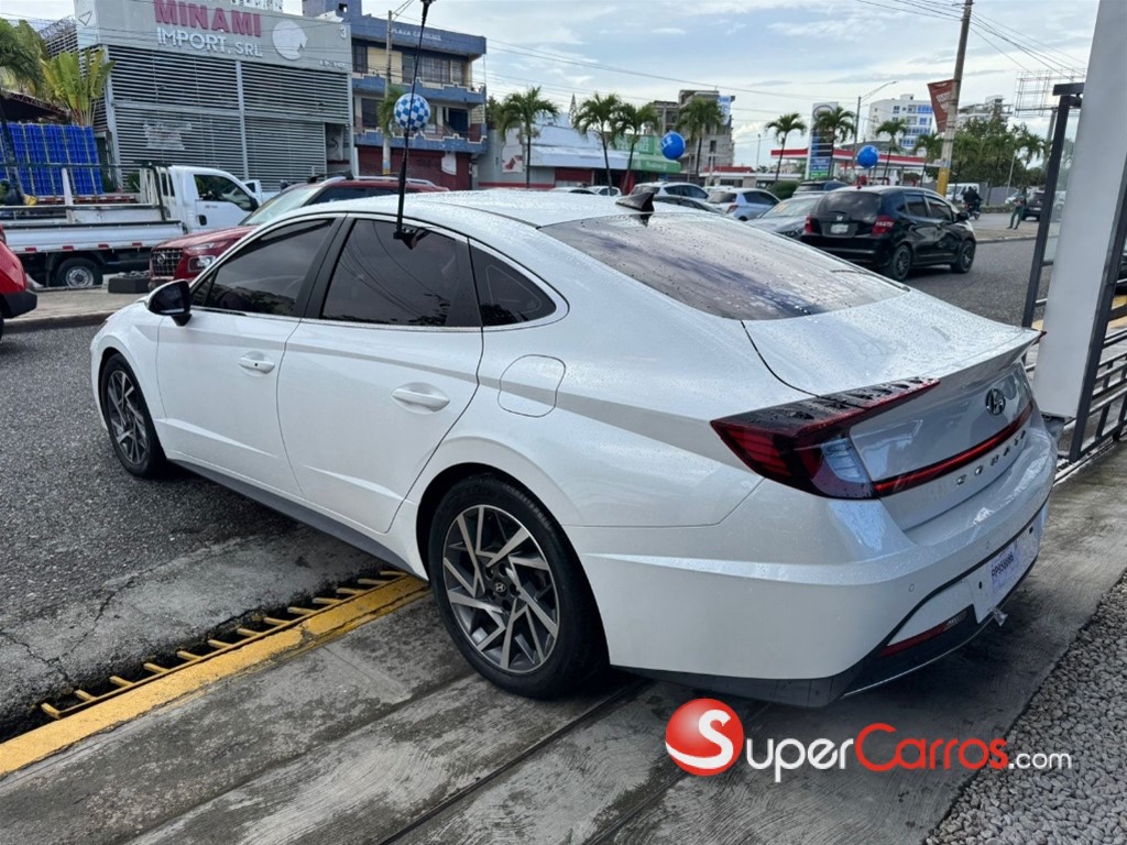 2020 Hyundai Sonata DN8 — foto 6 / 9