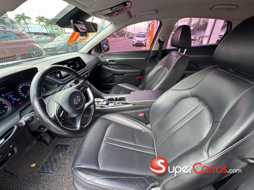 2020 Hyundai Sonata DN8 — foto 8 / 9