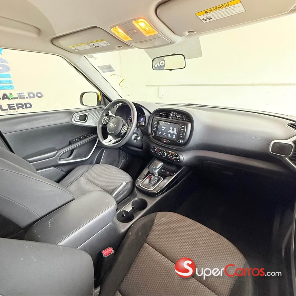 2020 Kia Soul LX — foto 5 / 10