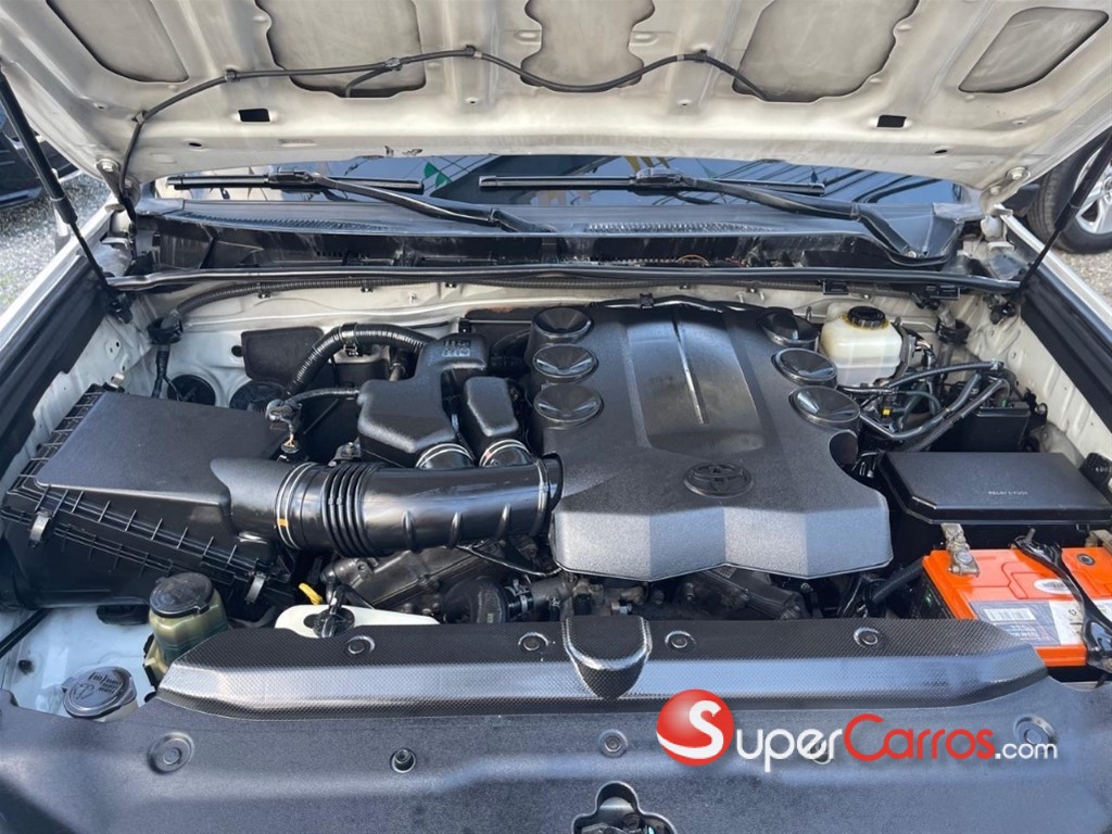 2013 Toyota 4 Runner Limited — foto 11 / 11