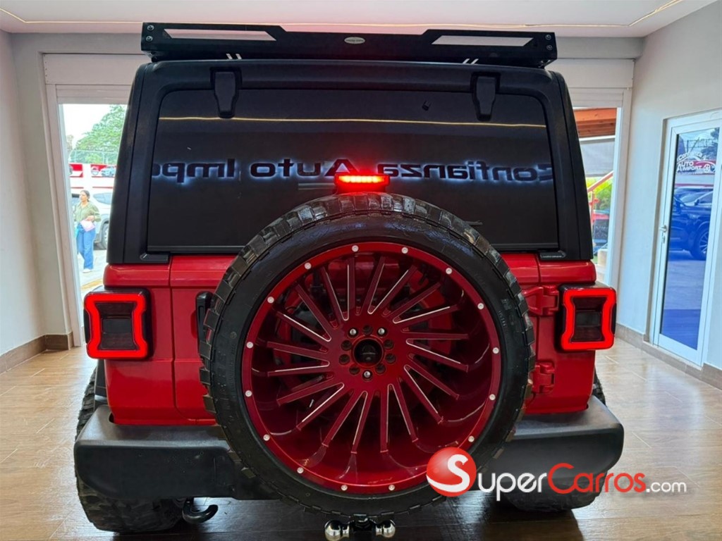 2020 Jeep Wrangler Sport — foto 6 / 10
