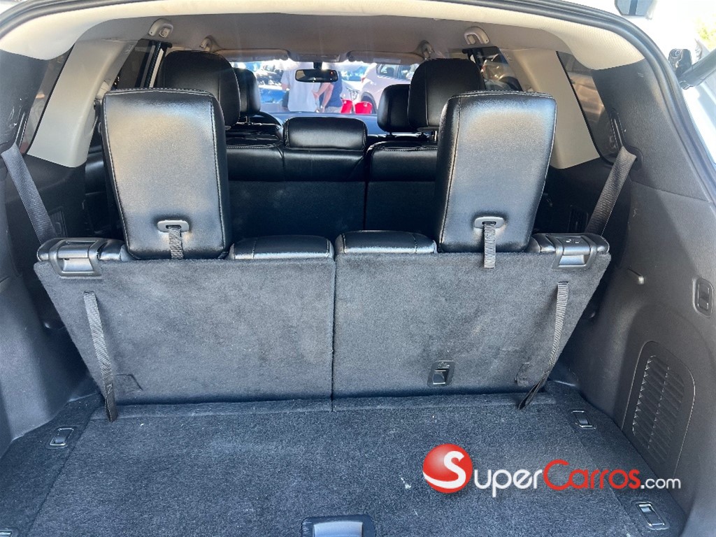 2017 Nissan Pathfinder SL — foto 9 / 9