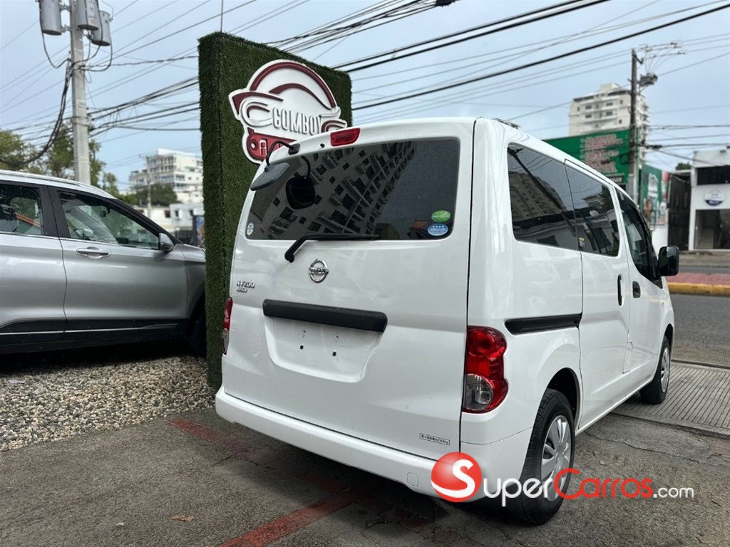 2021 Nissan Vanette — foto 5 / 12