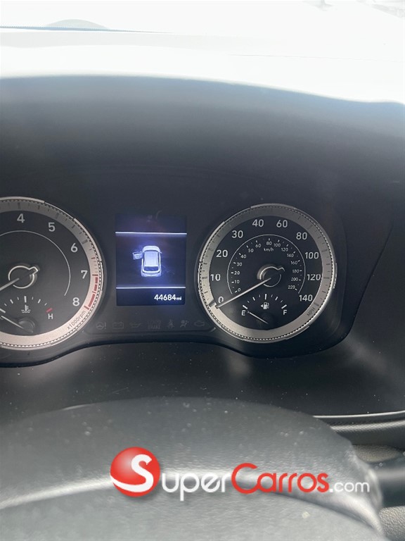 2022 Hyundai Venue — foto 9 / 12