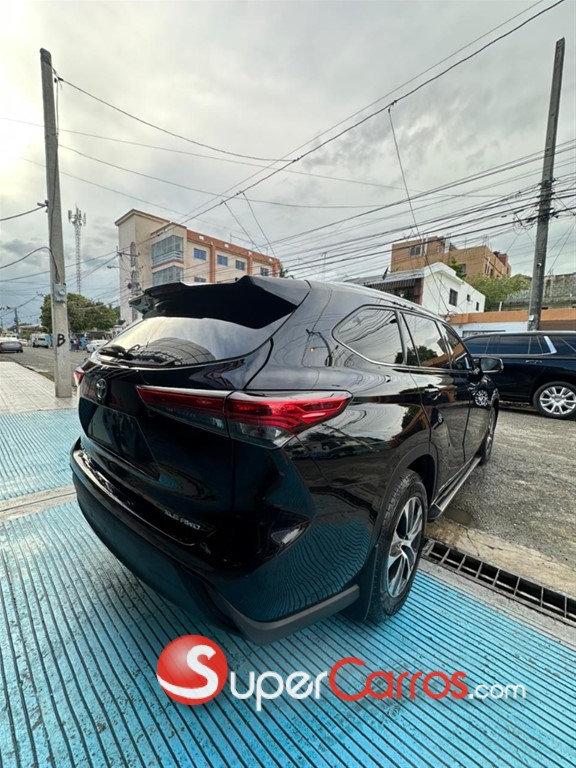 2020 Toyota Highlander XLE — foto 6 / 11