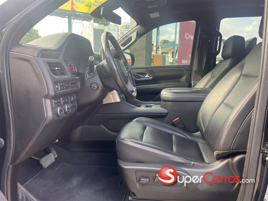 2021 Chevrolet Tahoe Z71 — foto 2 / 10