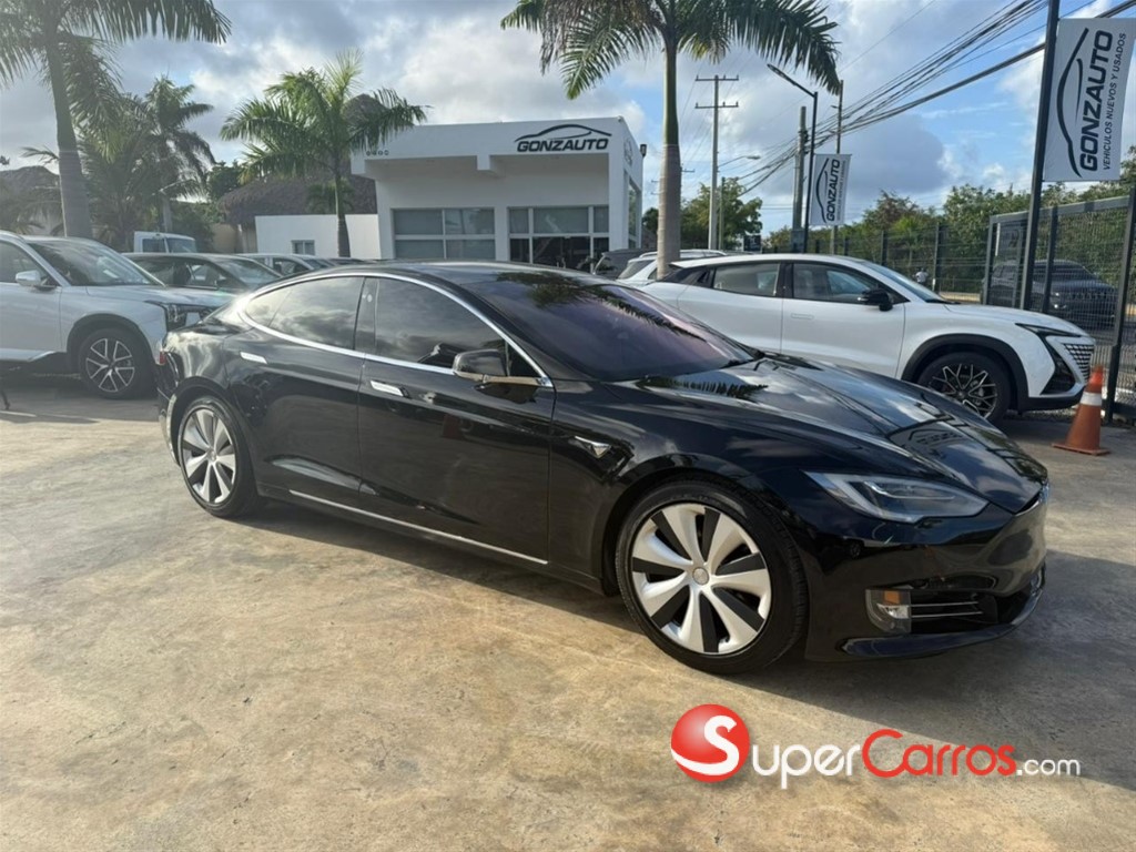 2020 Tesla Model S Long Range