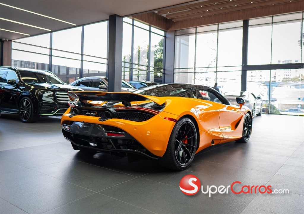 2018 McLaren 720 S Coupe — foto 4 / 8