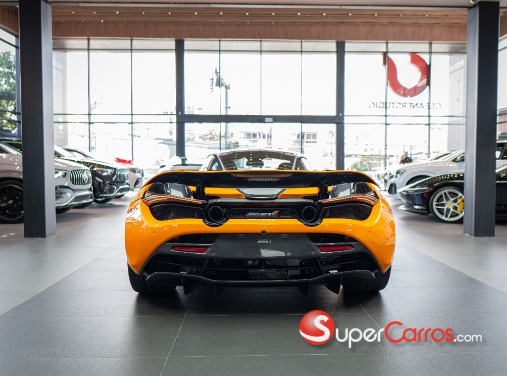 2018 McLaren 720 S Coupe — foto 5 / 8