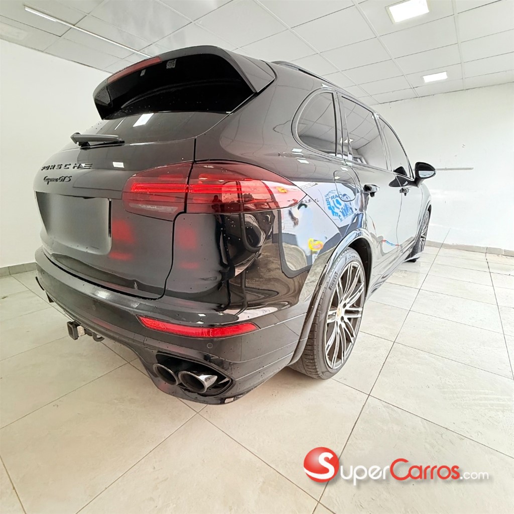 2016 Porsche Cayenne GTS — foto 6 / 11