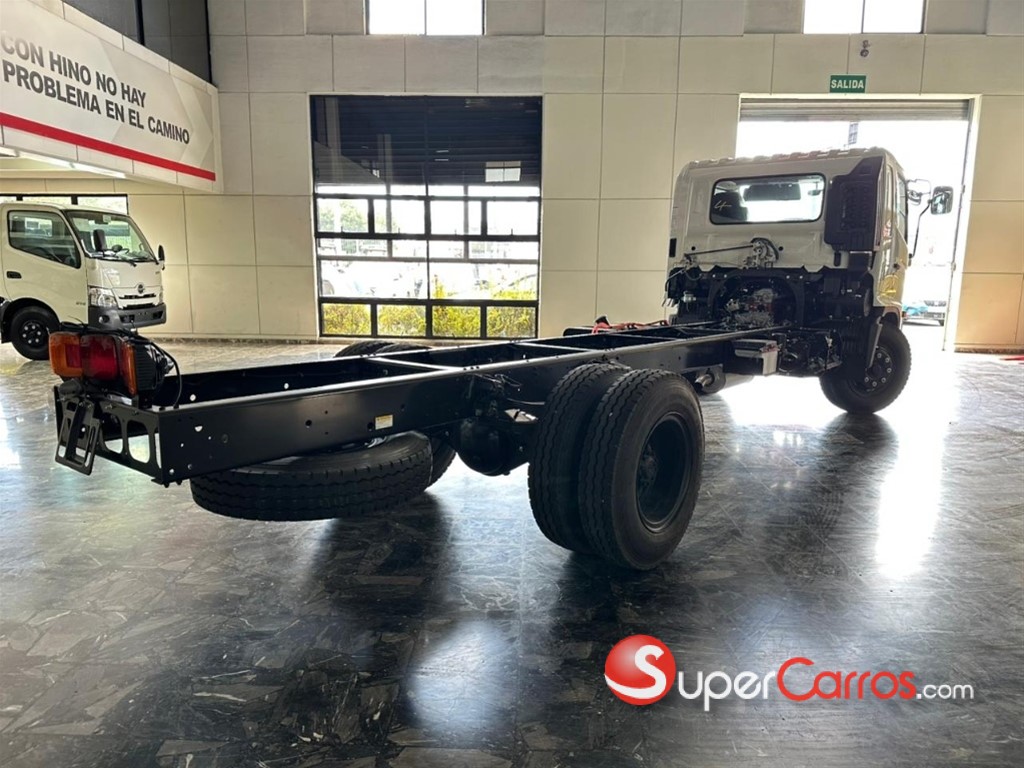 2026 Hino GD1J — foto 2 / 7