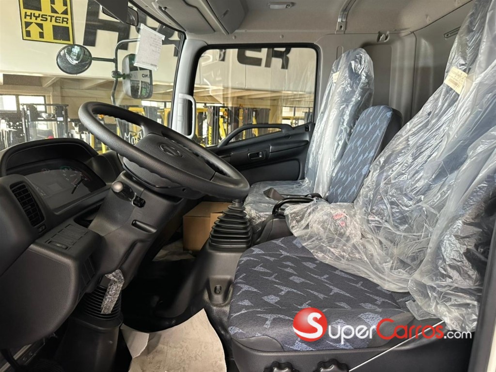 2026 Hino GD1J — foto 4 / 7