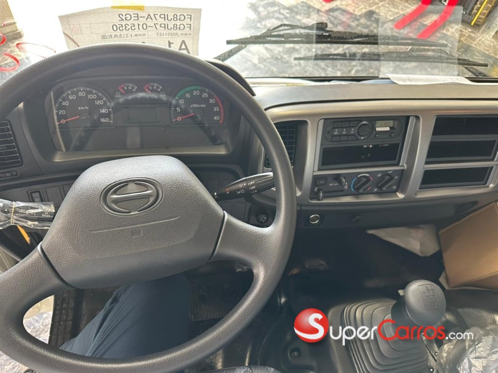 2026 Hino FG — foto 7 / 11