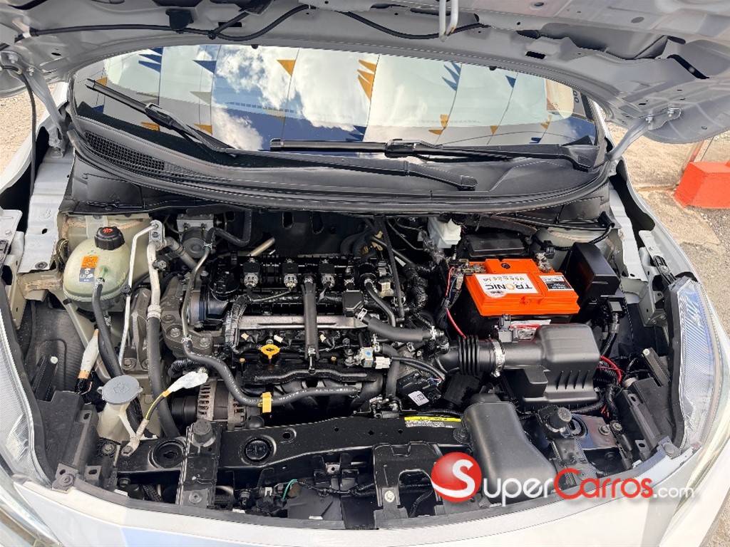 2020 Nissan Versa — foto 10 / 10