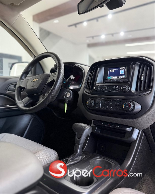 2017 Chevrolet Colorado WORK TRUCK — foto 2 / 10