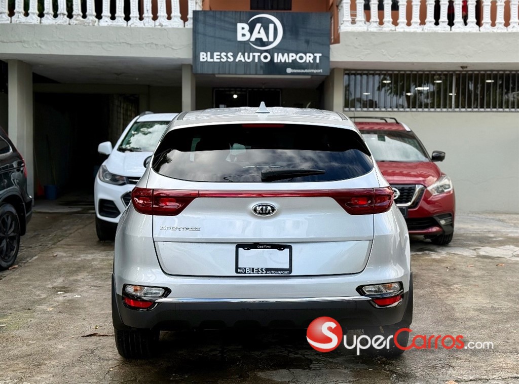 2022 Kia Sportage LX — foto 5 / 11