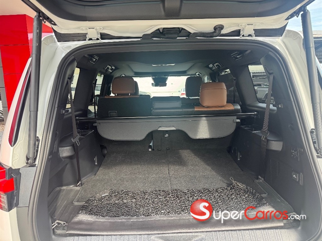 2024 Lexus GX 550 Luxury — foto 8 / 12