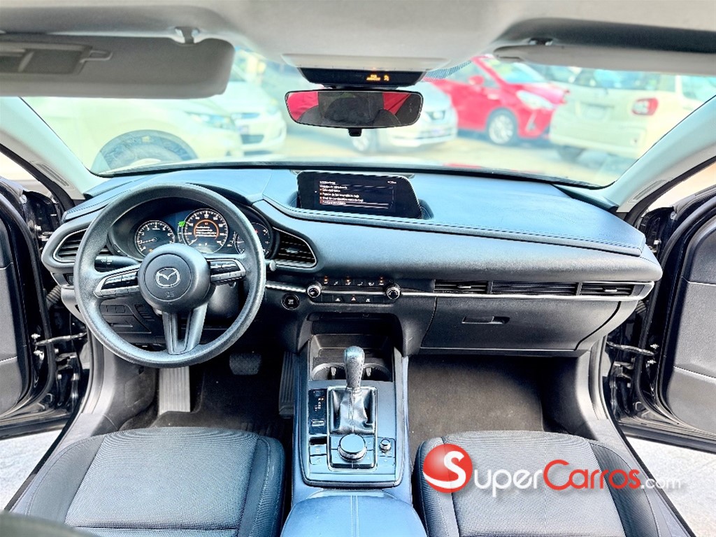2021 Mazda CX-30 — foto 6 / 12