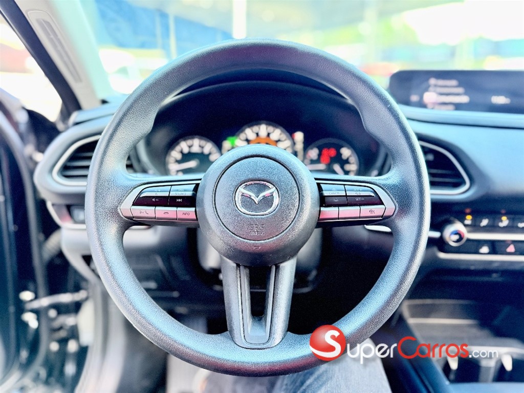 2021 Mazda CX-30 — foto 8 / 12