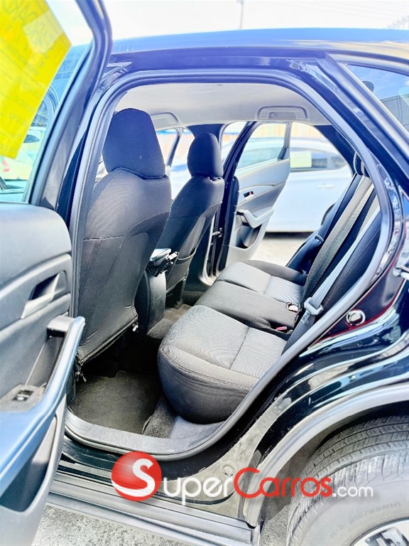 2021 Mazda CX-30 — foto 10 / 12