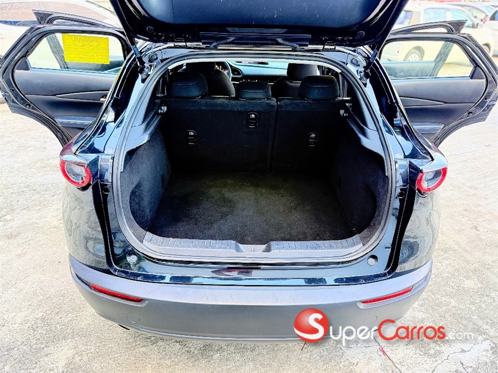 2021 Mazda CX-30 — foto 11 / 12