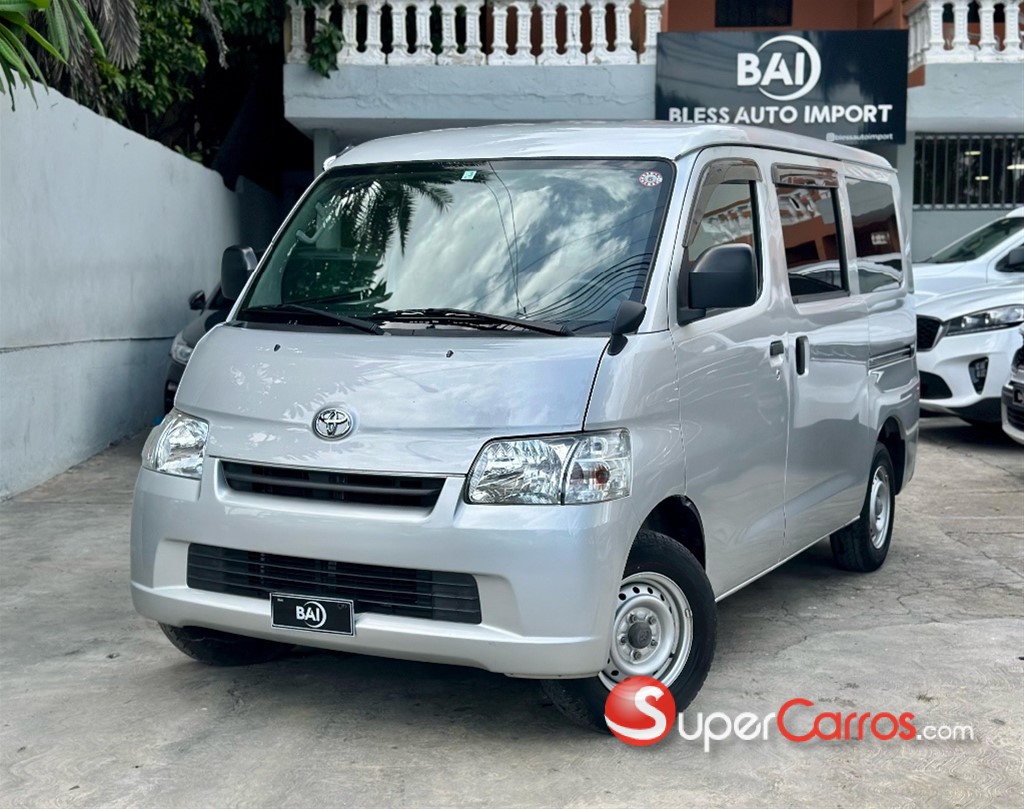 2020 Toyota Town-Ace