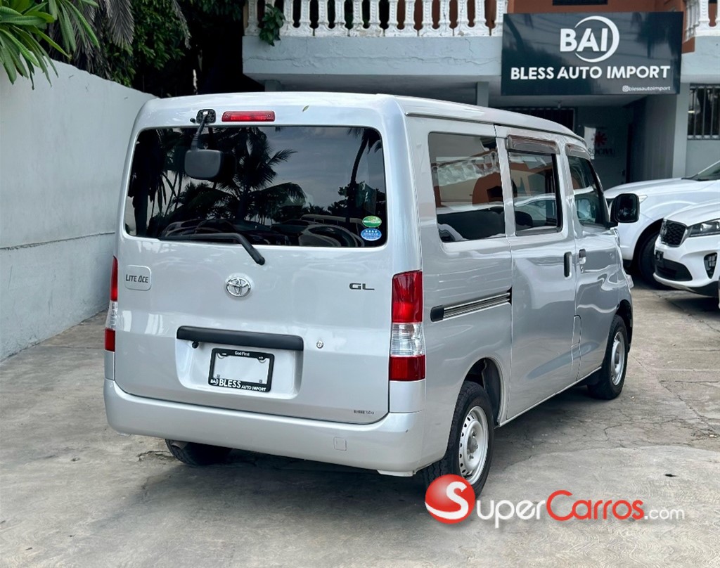 2020 Toyota Town-Ace — foto 6 / 9