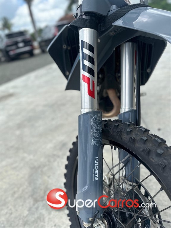 2024 Husqvarna FE-350 — foto 6 / 9