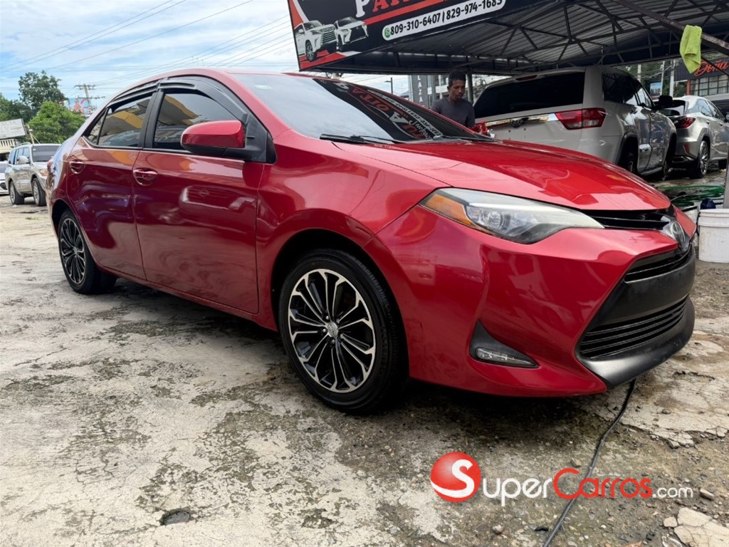 2019 Toyota Corolla LE — foto 2 / 12