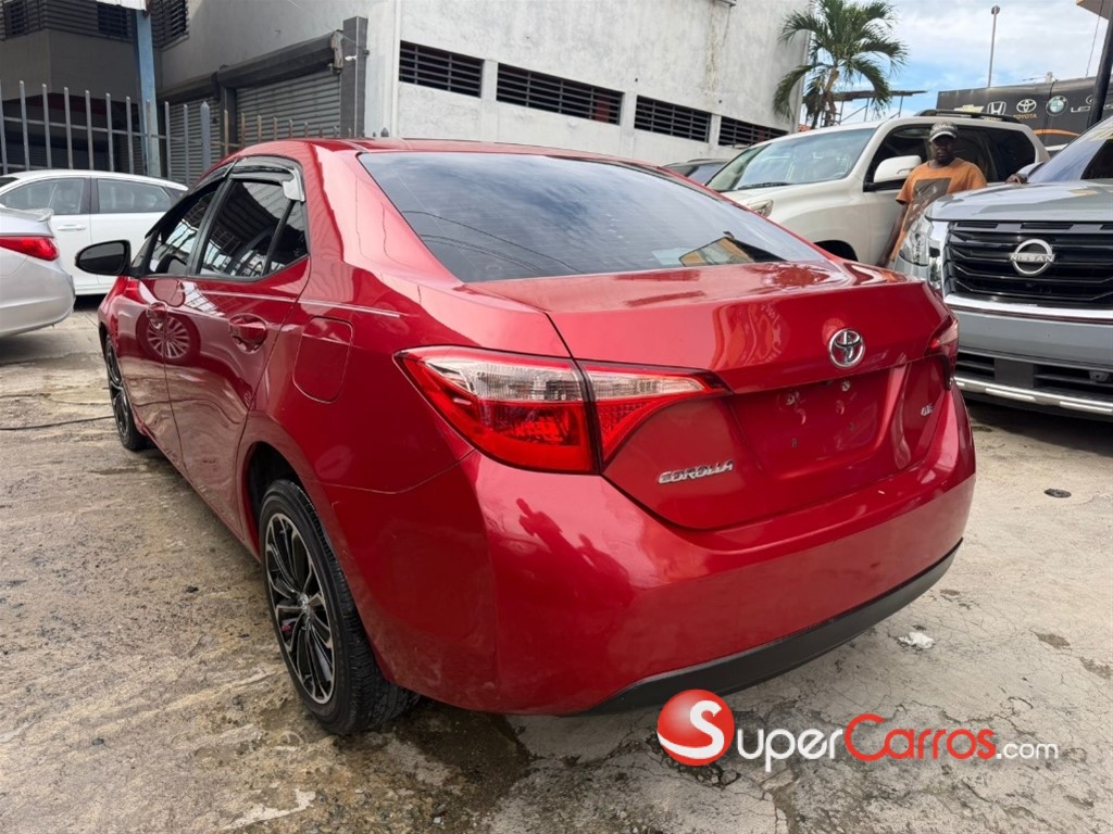 2019 Toyota Corolla LE — foto 9 / 12