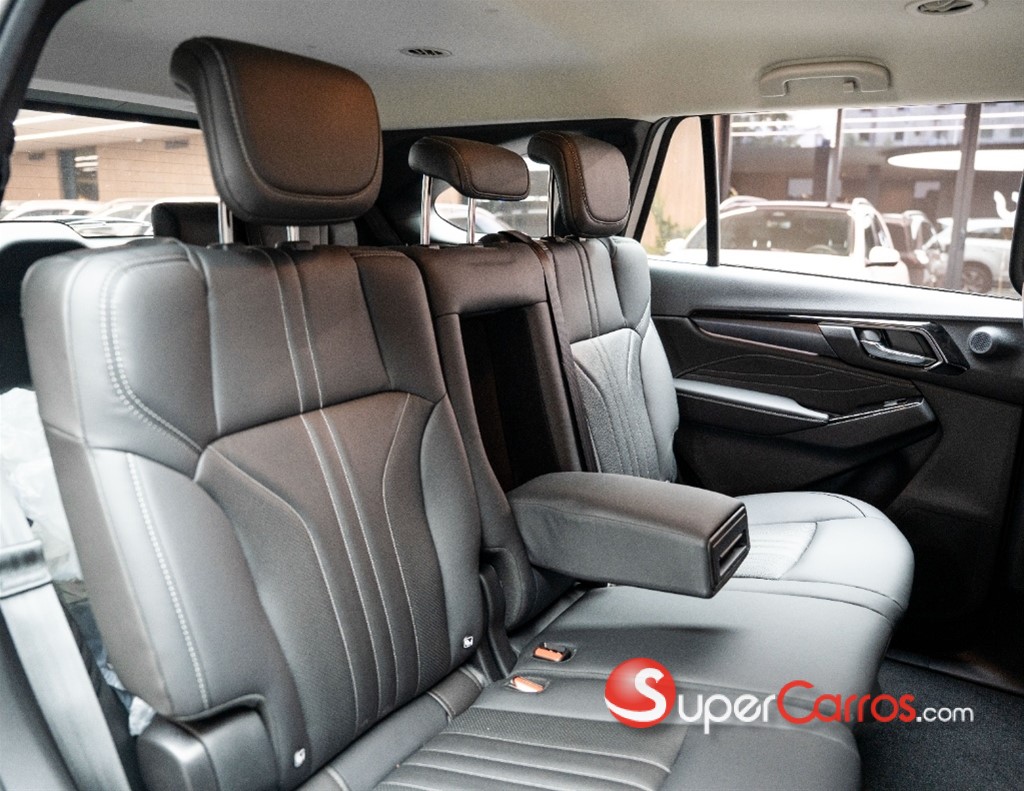 2026 Isuzu Mux — foto 3 / 11