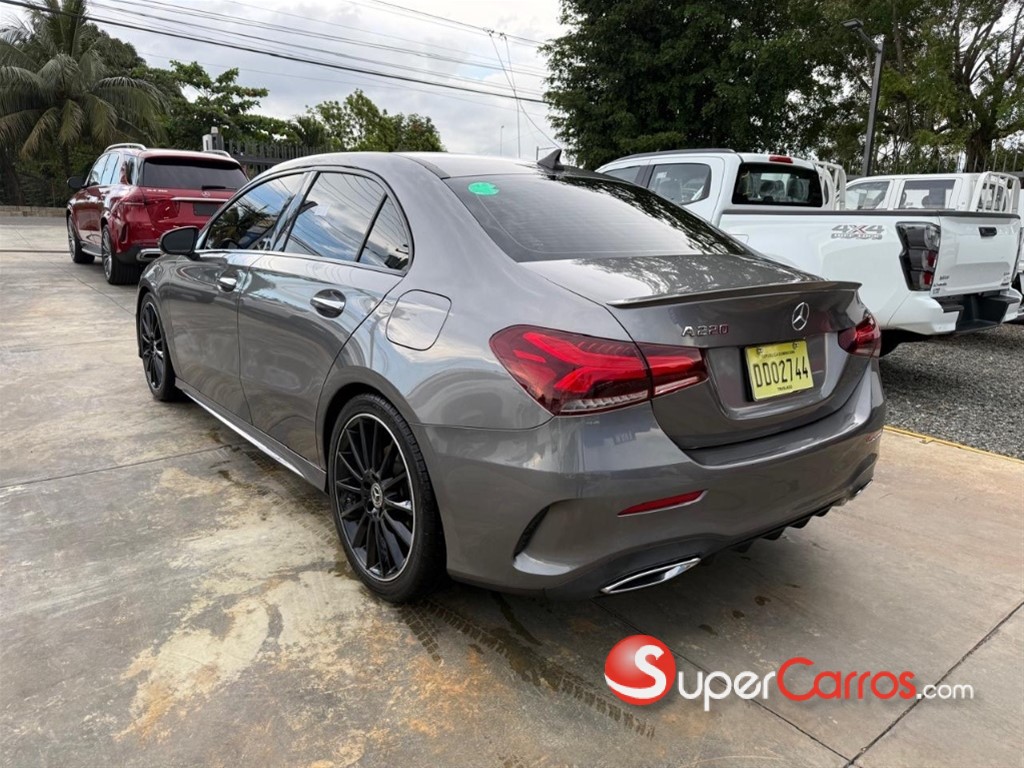 2020 Mercedes-Benz Clase A 220 AMG — foto 6 / 12