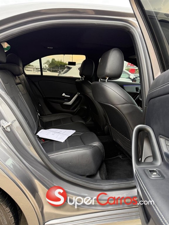 2020 Mercedes-Benz Clase A 220 AMG — foto 9 / 12