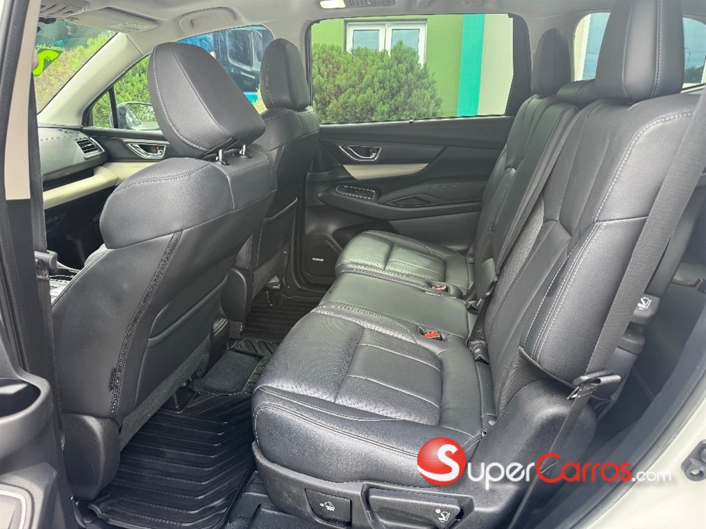 2021 Subaru Ascent Limited — foto 8 / 12