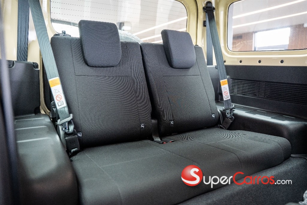2026 Suzuki Jimny — foto 3 / 9