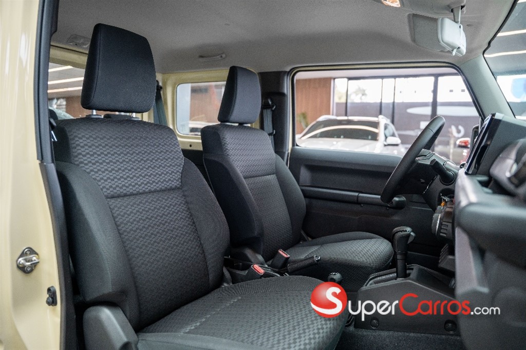 2026 Suzuki Jimny — foto 5 / 9