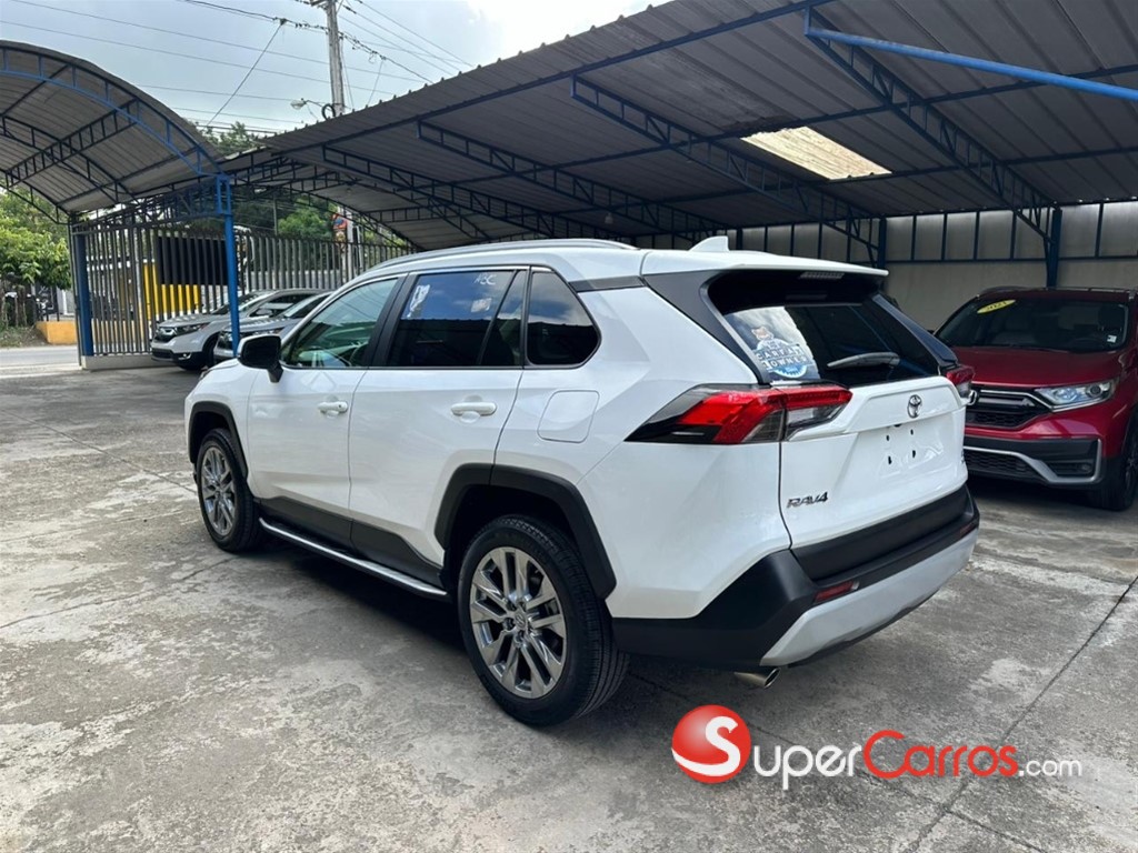 2023 Toyota RAV4 LE — foto 10 / 12
