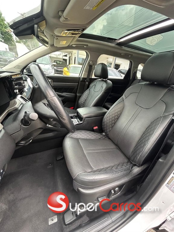 2021 Kia Sorento SX — foto 9 / 12