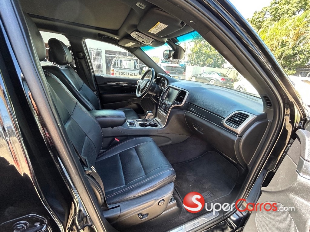 2017 Jeep Grand Cherokee Limited 75 ANIVERSARIO — foto 8 / 12