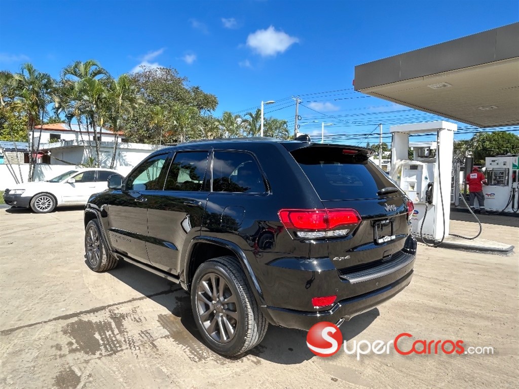 2017 Jeep Grand Cherokee Limited 75 ANIVERSARIO — foto 9 / 12