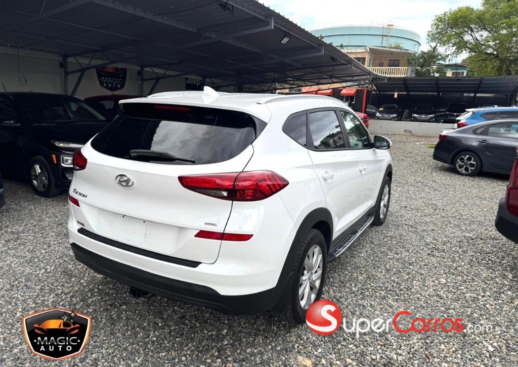 2020 Hyundai Tucson Value — foto 8 / 9