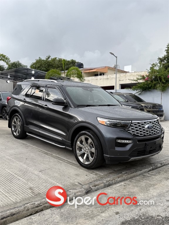 2020 Ford Explorer Platinum — foto 3 / 12